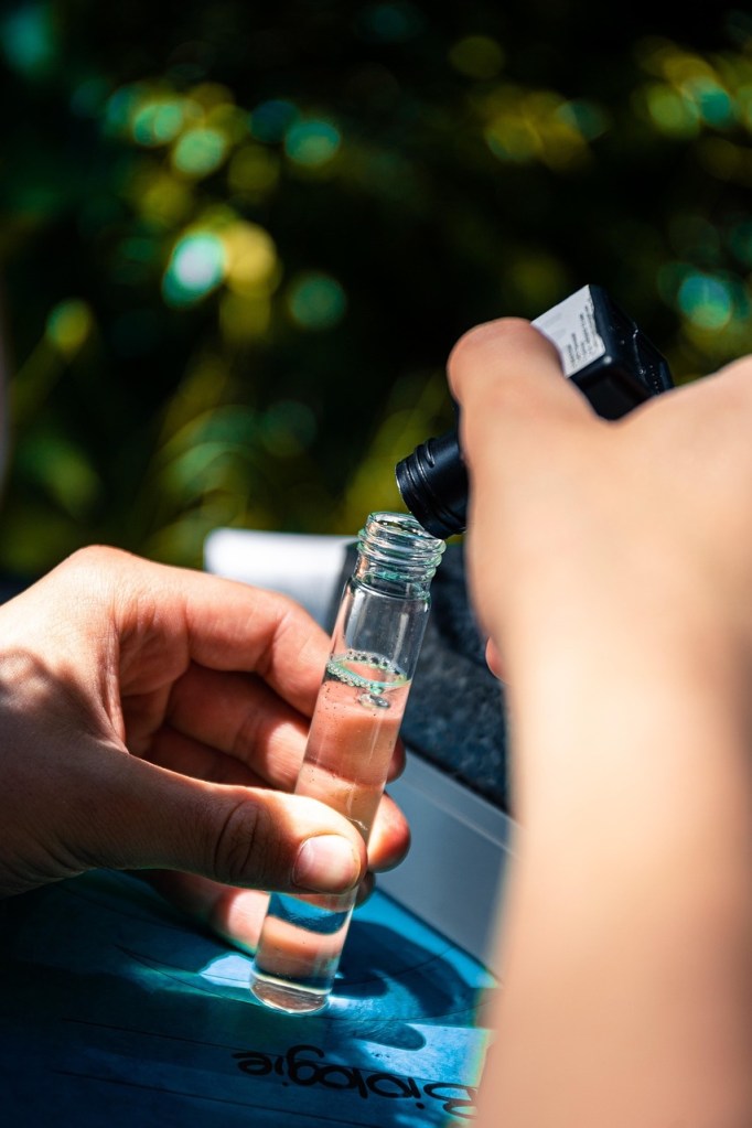 ฉี่สีม่วงคืออะไร กินยาอะไรบ้างอาจทำให้ผลเป็นบวก