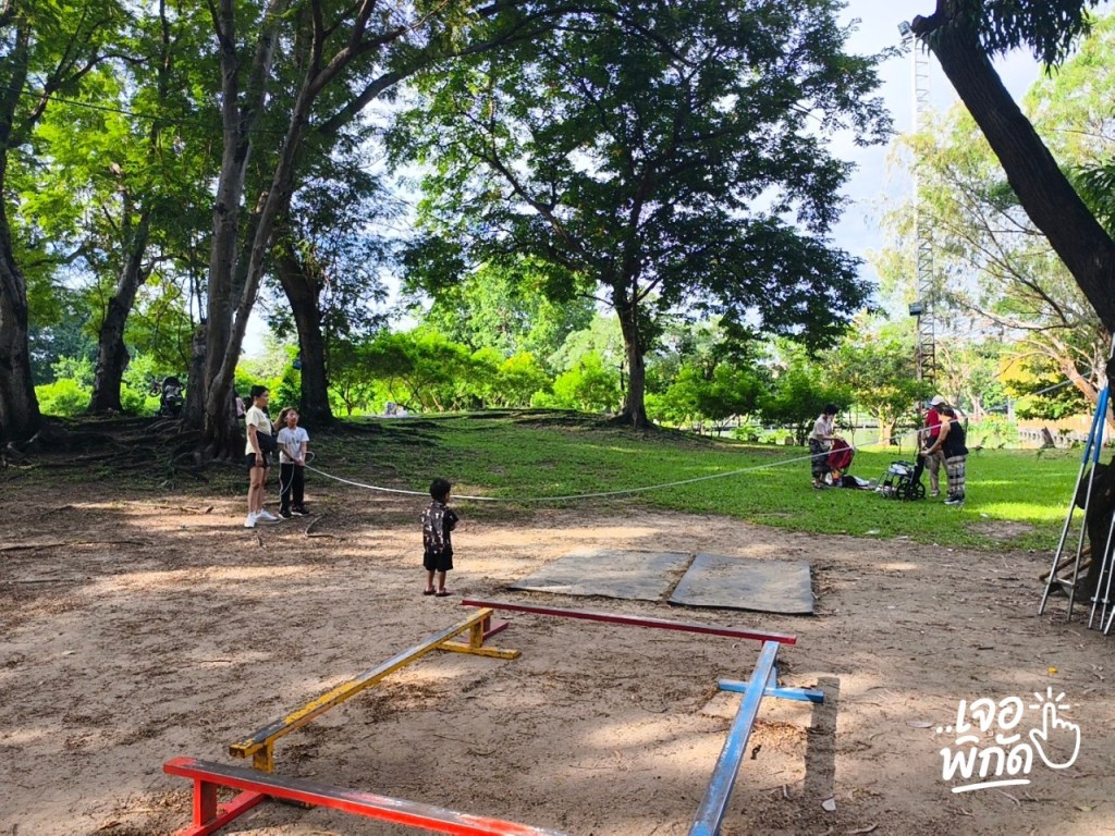 พาเที่ยว "สวนรถไฟ จตุจักร" พา One Day Trip ปล่อยพลังได้ทุกวัน