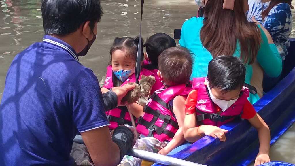 [รีวิว]”บางใหญ่อิงลิชวิลเลจ” พาลูกเที่ยวแคมป์ที่สต๊าฟพูดภาษาอังกฤษตลอดทั้งทริป