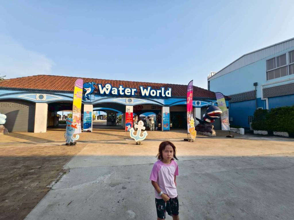 [รีวิว] "สวนสยาม" ทะเลกรุงเทพ ใกล้กว่าทะเลอื่น แป้งหอมวินเนอร์ผิวคล้ำขึ้นสองเฉด